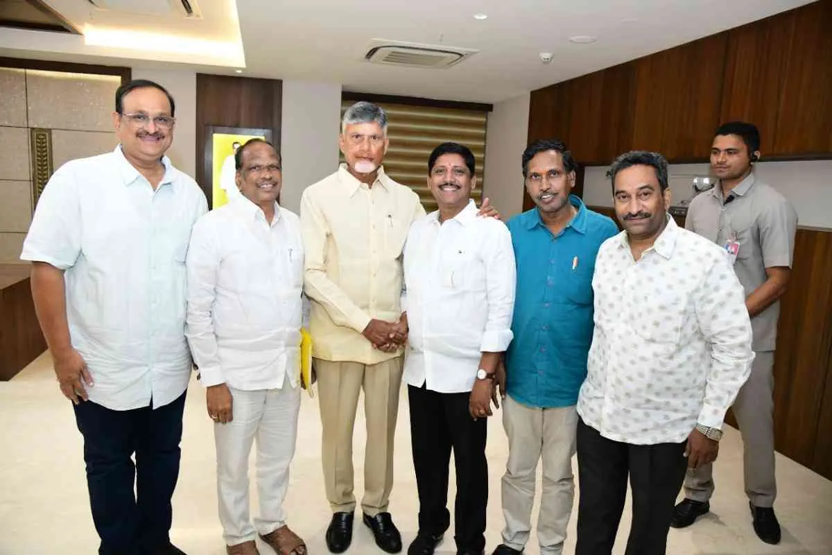 Meeting with CBN - Photo 5